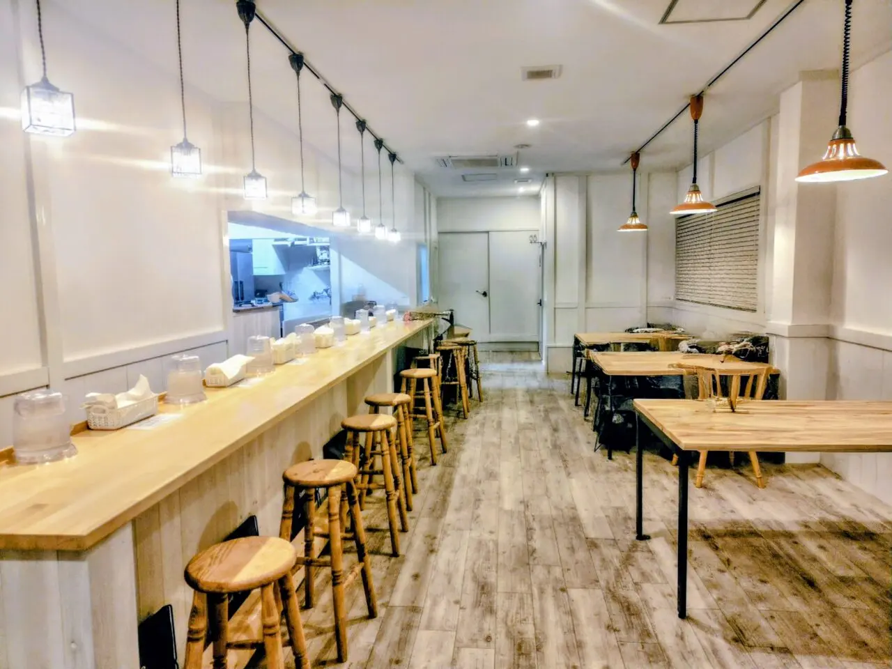 2025年手作りラーメンの店RUSTIC NOODLES